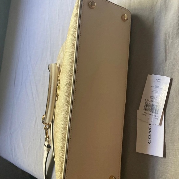 Coach cross ag - Picture 6 of 7